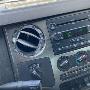 Meet your Posher, Vincent